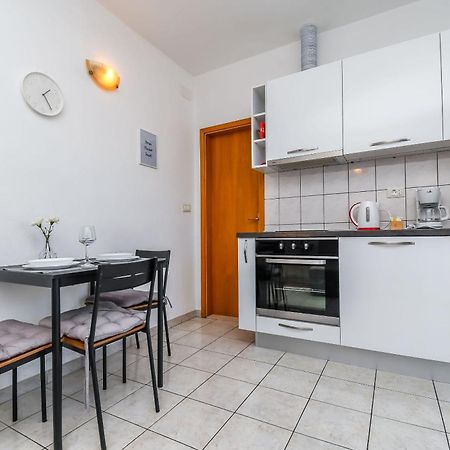 Apartment Mara Trogir Eksteriør bilde