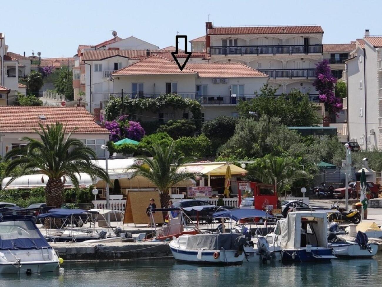 Apartment Mara Trogir Eksteriør bilde