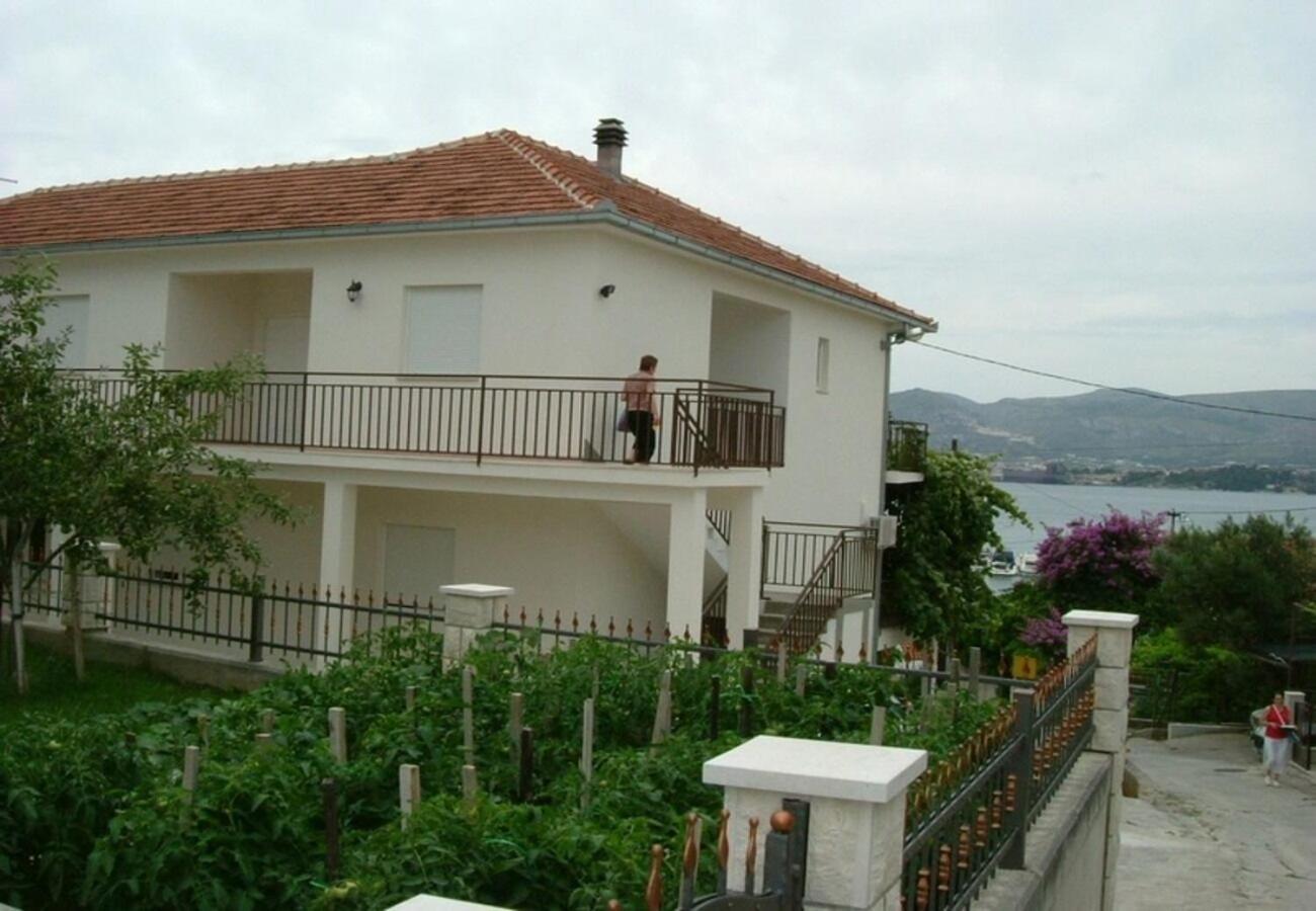 Apartment Mara Trogir Eksteriør bilde