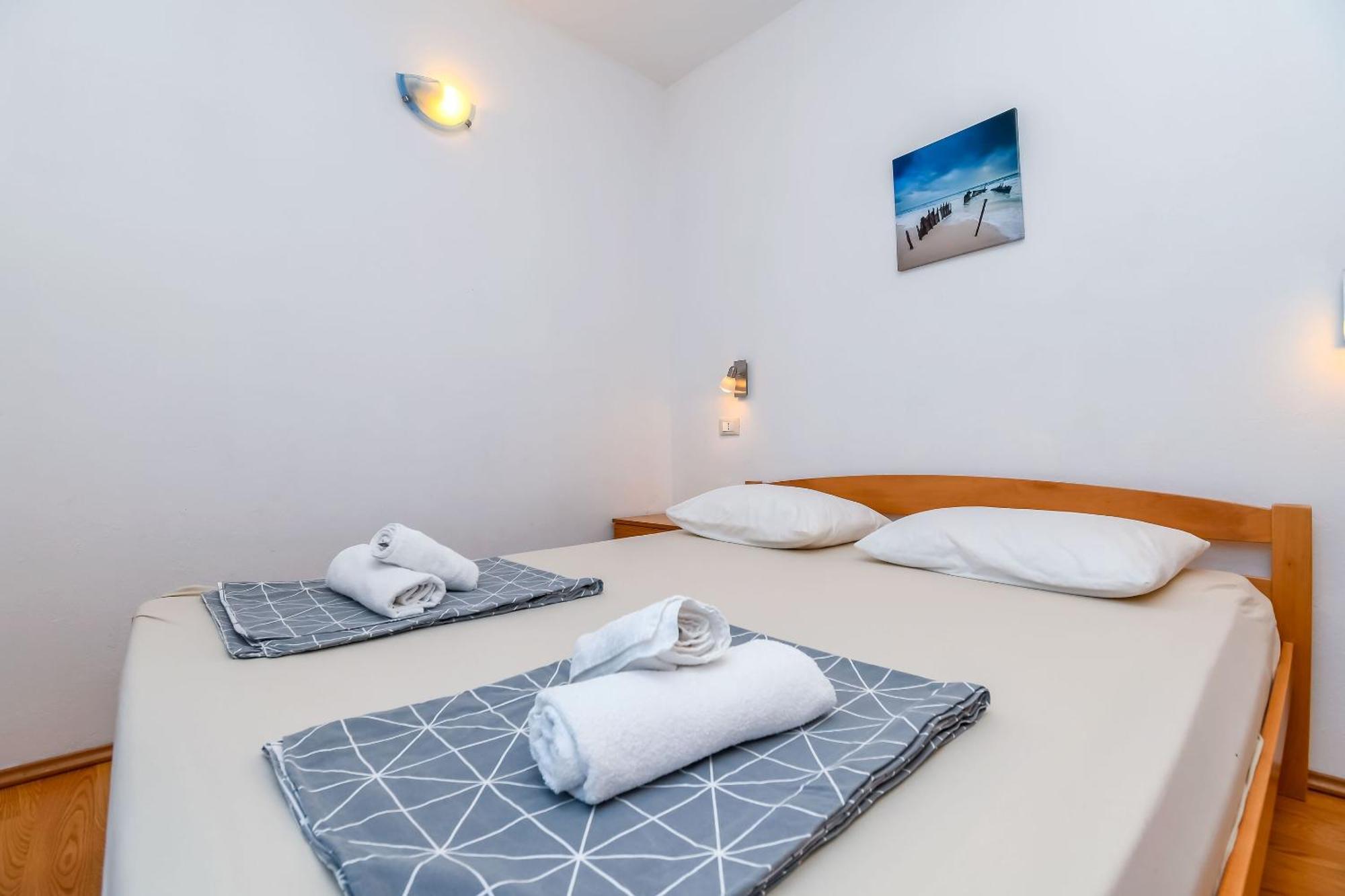 Apartment Mara Trogir Eksteriør bilde