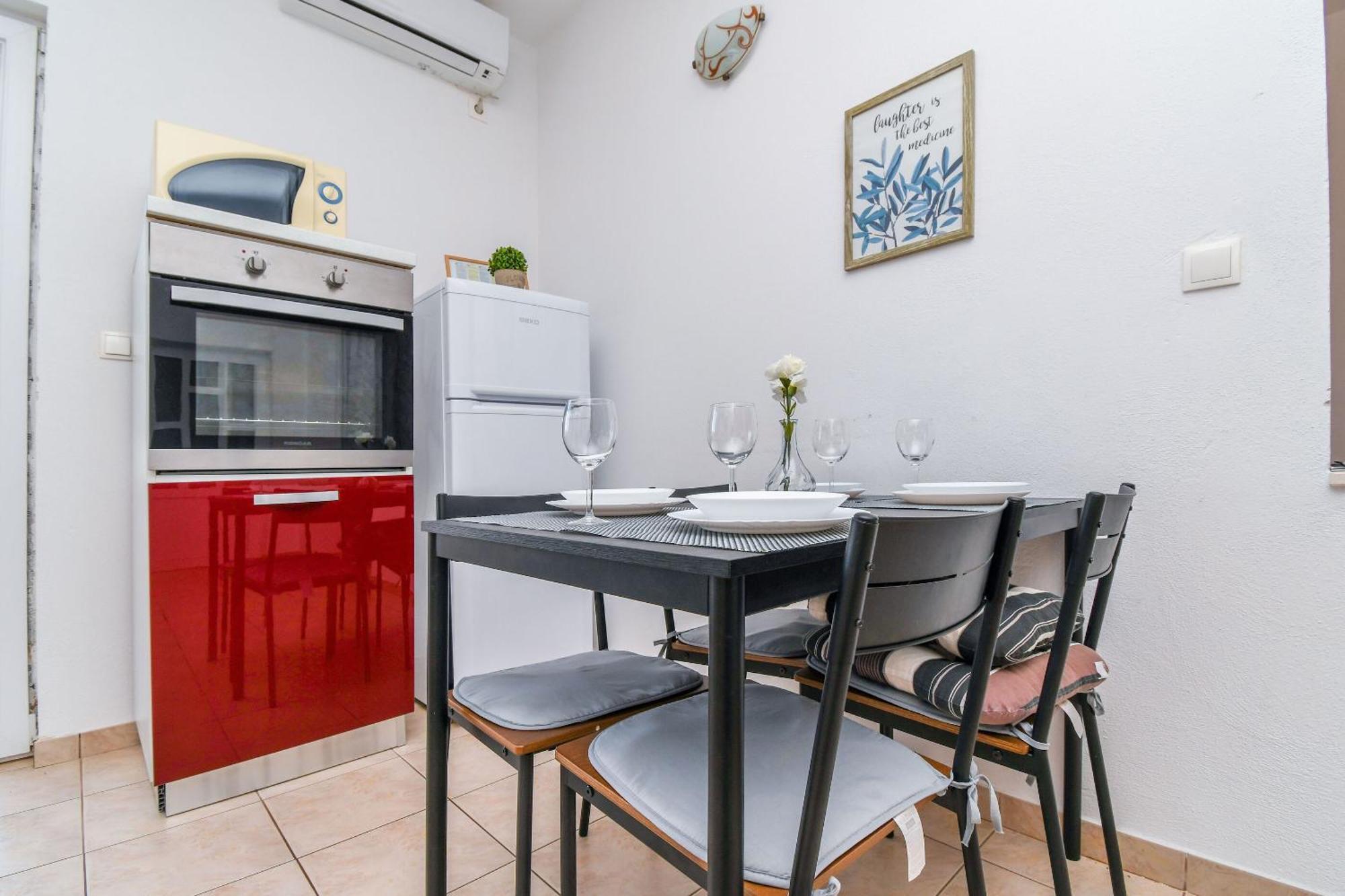 Apartment Mara Trogir Eksteriør bilde